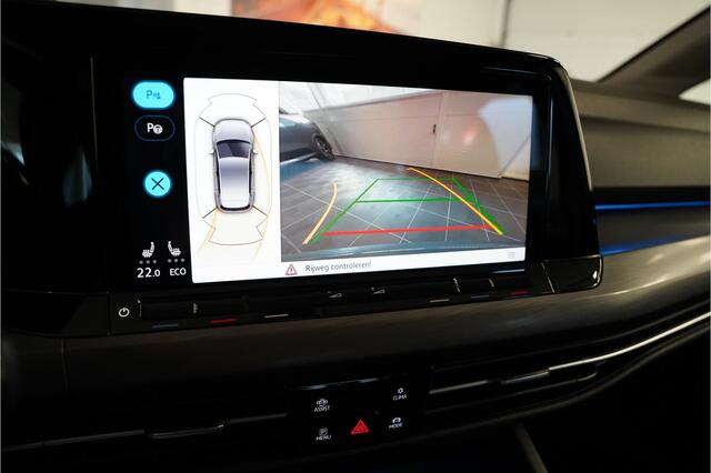 Volkswagen GOLF 1.4 eHybrid Style/Panodak/Trekhaak/Matrixled
