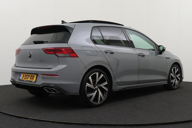 Volkswagen GOLF 1.5 150PK eTSI R-Line Pano-dak Adap. Cruise Camera