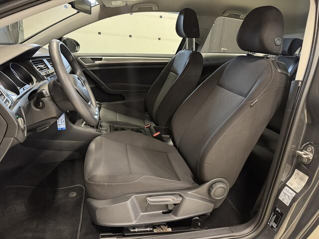 Volkswagen GOLF 1.0 TSI Trendline | Airco | 18'' lichtmetalen velgen