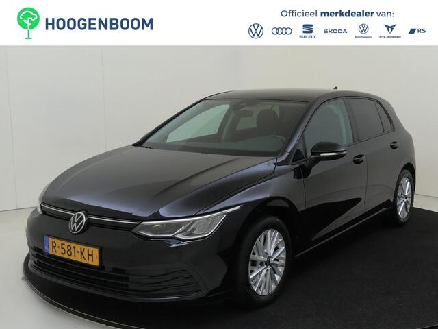 Volkswagen GOLF 1.0 TSI Life | Achteruitrijcamera | Navigatie | Adaptieve cruise control | CarPlay | Sfeerverlichting | Draadloze telefoonlader |