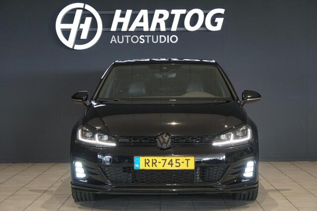 Volkswagen GOLF 2.0 TDI GTD DSG / LEDER / CAMERA / LED / CARPLAY / ACC