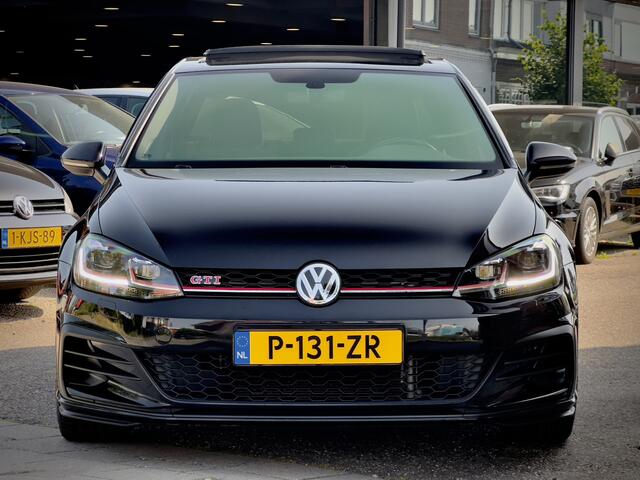 Volkswagen GOLF 2.0 GTI AUT6 PERFORMANCE 245PK PANODAK NAVI DIGI-DASH AIRCO LED LMV PDC