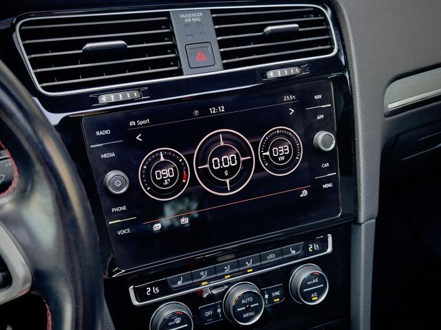 Volkswagen GOLF 2.0 GTI AUT6 PERFORMANCE 245PK PANODAK NAVI DIGI-DASH AIRCO LED LMV PDC