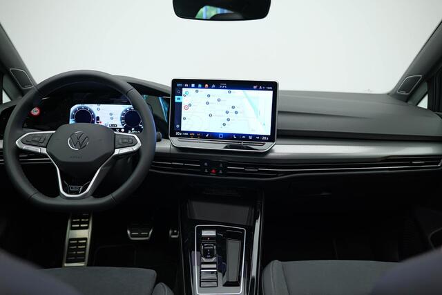 Volkswagen GOLF 1.5 eTSI Style |Pano|Massage|IQ|360cam|