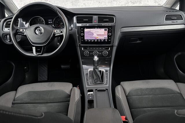 Volkswagen GOLF 1.5 TSI Comfortline Business | Camera | Apple Carplay | Adaptieve cruise control