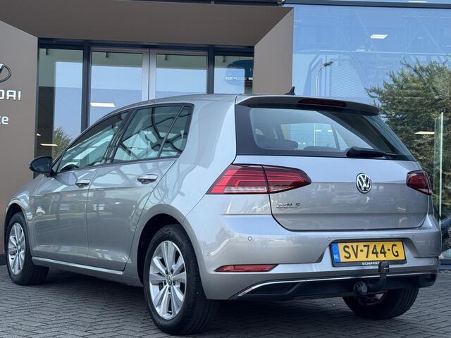 Volkswagen GOLF 1.0 TSI Comfortline 110pk | Navigatie | Trekhaak