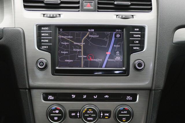 Volkswagen GOLF Variant 1.0 TSI DSG Comfortline Climate, Cruise, Navigatie, Bluetooth, Apple Carplay, PDC, DAB, 16''
