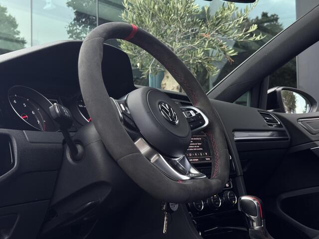 Volkswagen GOLF 2.0 TSI GTI Clubsport Schaalstoelen | Schuifdak