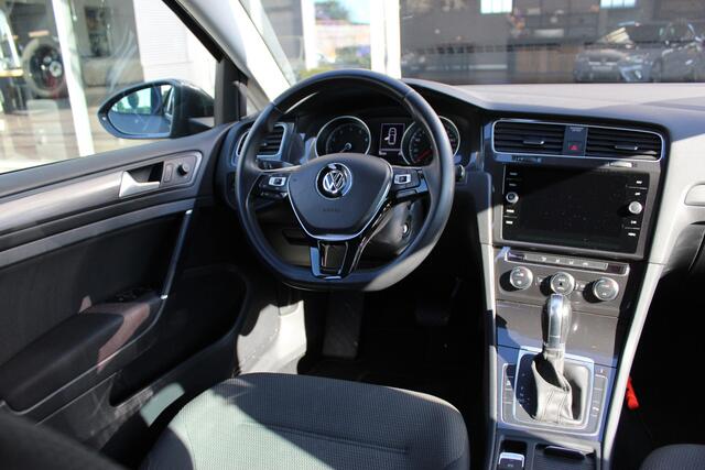 Volkswagen GOLF 1.0 TSI Comfortline | Carplay | Automaat | Navi |