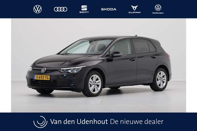 Volkswagen GOLF 1.0 TSI Life Business Navigatie Memory Massagestoel Parkeersensonren 24