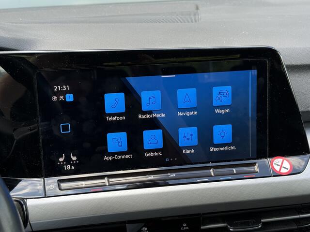 Volkswagen GOLF BWJ 2023 | 1.5TSI 131PK Life Bus AUTOMAAT | CLIMA | NAVI | PDC | CRUISE | CAMERA A | STOELVERW |