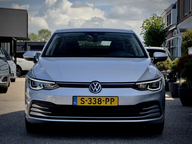 Volkswagen GOLF 1.0 eTSI BETAAL NU 9950 GRATIS 50/50 DEAL 2JR RENTEVRIJ FINANCIEREN