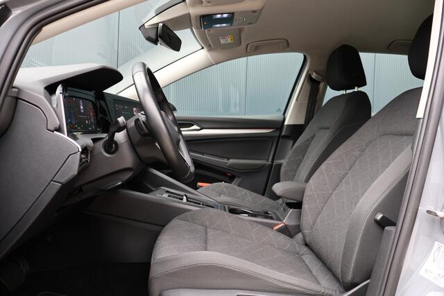 Volkswagen GOLF 1.0 eTSI Life Automaat | Virtual Cockpit | Carplay | LED | Adaptive Cruise | Moonstone Grey | Sfeerverlichting