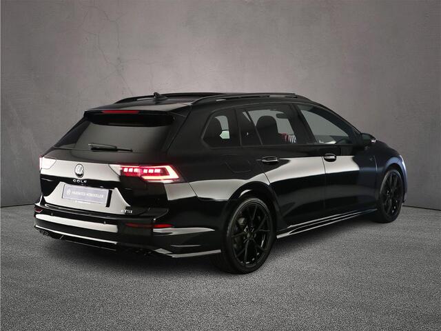 Volkswagen GOLF Variant R-Line Edition 1.5 eTSI 150pk DSG Automaat Trekhaak, Panoramadak, LED matrix koplampen, Adaptive cruise control, Achteruitrijcamera, Navigatie
