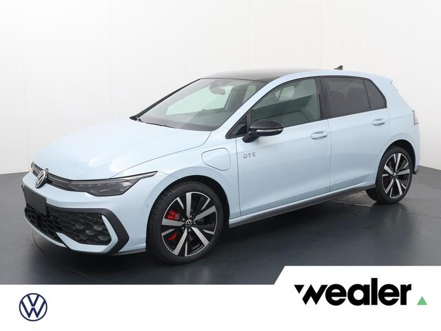 Volkswagen GOLF 8 GTE 1.5 eHybrid 200 kW / 272 pk Hatchback 6 versn. DSG | Black Style | Panoramadak |