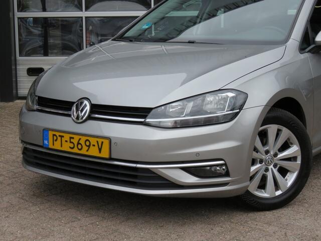 Volkswagen GOLF 1.0 TSI COMFORTLINE / Trekhaak / Navi / Adap.cruise / Clima
