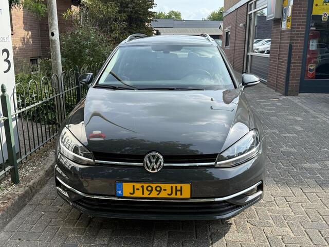 Volkswagen GOLF Variant 1.0 TSI Comfortline Business