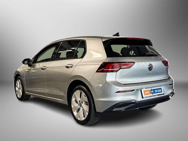 Volkswagen GOLF 1.5 204pk eHybrid Life Edition Comfort Pakket / Stoel Verwarming / Park Pakket
