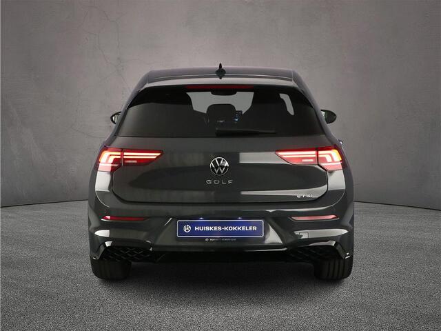 Volkswagen GOLF R-Line Edition 1.5 eTSI 150pk DSG Automaat Adaptive cruise control, Achteruitrijcamera, Navigatie, LED koplampen, Stuurwiel verwarmd, Parkeersensoren, Stoelverwarming