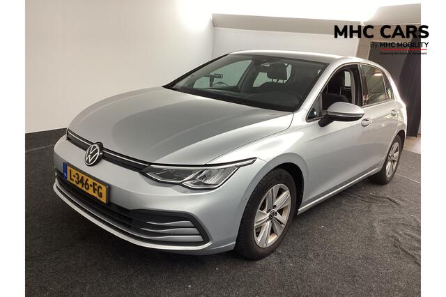 Volkswagen GOLF 1.5 TSI Life | Assistentie pakket | Clima | Discover Pro |*