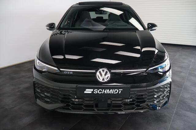Volkswagen GOLF 1.5 eHybrid GTE 272pk | Panoramadak | Matrix | Trekhaak elektr.