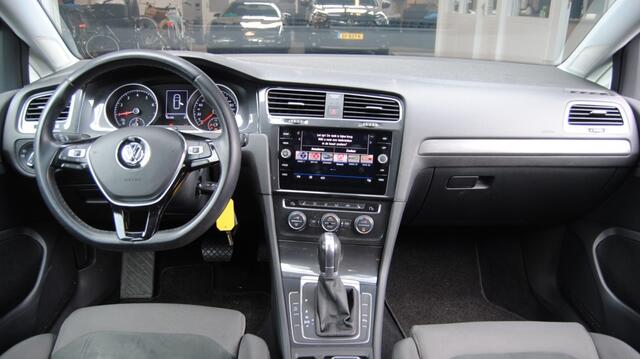 Volkswagen GOLF 1.5 TSI CL Bns | APPLE CARPLAY/ GROOT NAVI