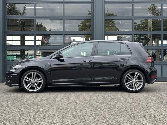 Volkswagen GOLF 1.0 TSI R-Line