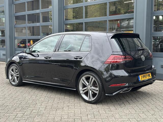 Volkswagen GOLF 1.0 TSI R-Line