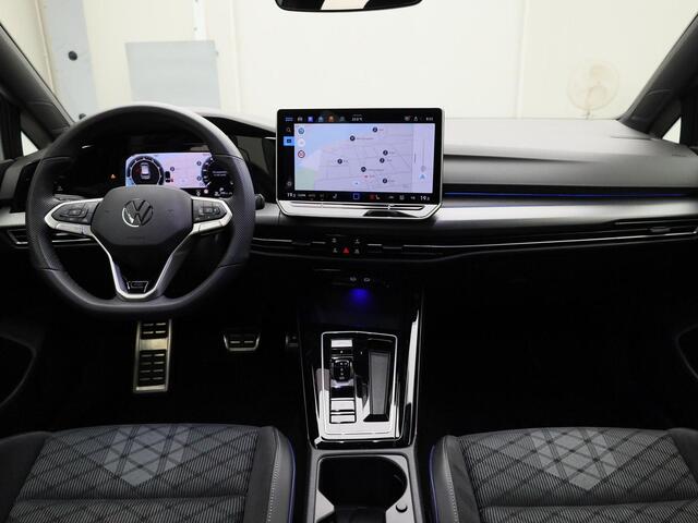 Volkswagen GOLF 1.5eTSI/150PK R-Line DSG · Navigatie · Apple/Android Carplay · Camera + Parkeersensoren · Garantie tot januari 2027