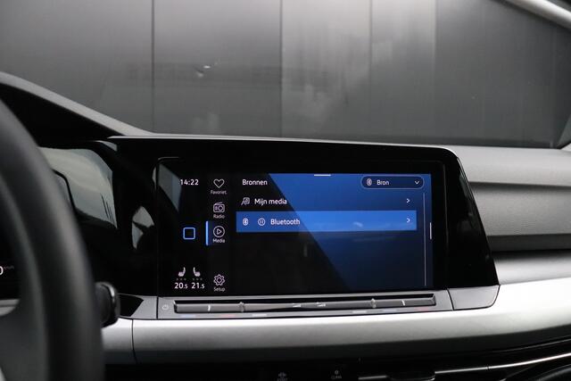 Volkswagen GOLF 1.5 TSI Life | STOEL/STUURVERW. | PDC | CRUISE | NAVI | APPLE CARPLAY |