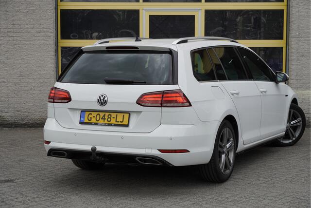 Volkswagen GOLF Variant 1.5 TSI 150PK! Automaat 2x R-Line BJ2019 Lmv 17" | Led | Pdc | Navi | Keyless entry | Sideskirts | Trekhaak | App-Connect | Virtual cockpit | Climate control | Cruise control | Sportstoelen | R-Line stuurwiel | Zwarte hemel | Extra getint glas