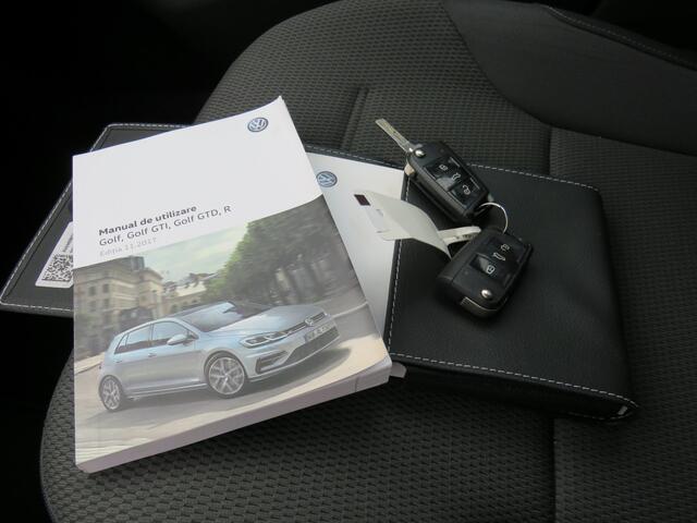 Volkswagen GOLF 1.0 TSI 110Pk Comfortline Business * Rijklaarprijs incl. garantie * Navigatie * Carplay Android * Clima * Lichtmetalen velgen