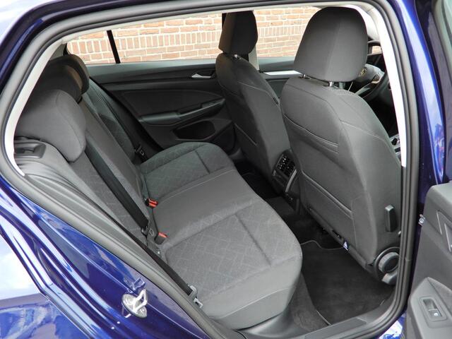Volkswagen GOLF 1.0 ETSI LIFE BUSINESS automaat
