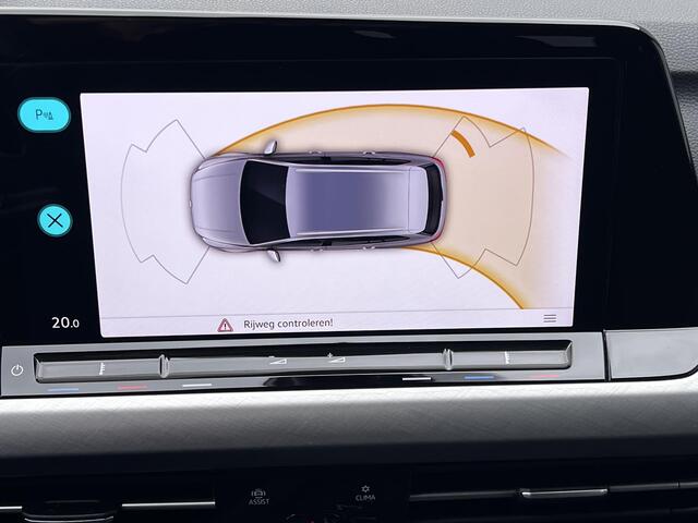 Volkswagen GOLF Variant 1.5 eTSI Life Business Automaat / Trekgewicht 1.400 kg / Navigatie / Digitaal dashboard / Climate control / Navigatie / Apple Carplay Android /