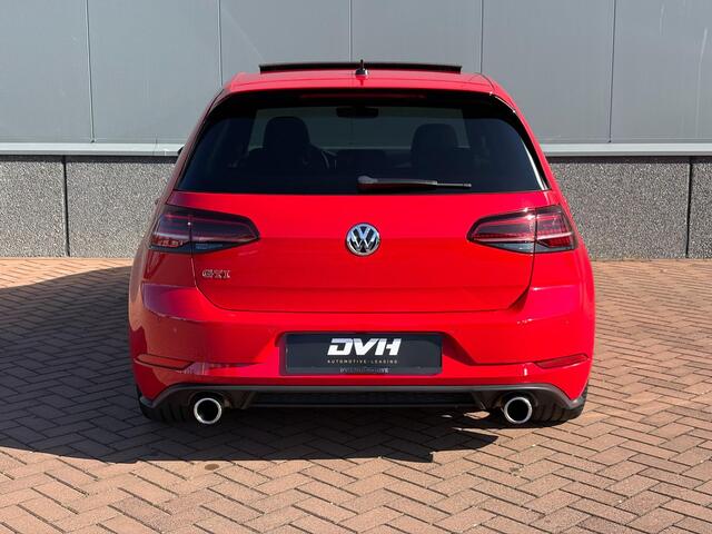 Volkswagen GOLF 7.5 2.0TSI GTI Performance