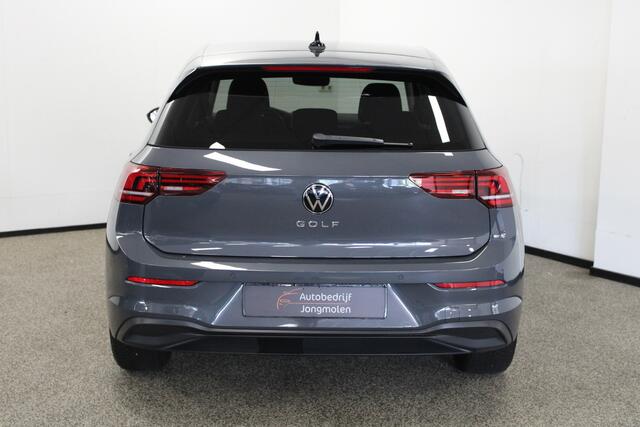 Volkswagen GOLF 1.5 TSI Life Edition