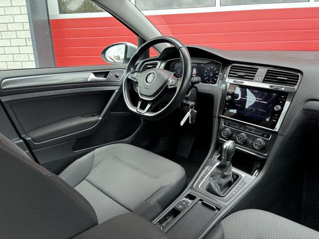 Volkswagen GOLF Variant 1.5 TSI Comfortline AUTOMAAT / VIRTUAL / CAMERA / NAVI / CLIMA / PDC / DODEHOEK / CARPLAY / DAB+ / NL-AUTO