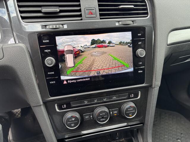 Volkswagen GOLF Variant 1.5 TSI Comfortline AUTOMAAT / VIRTUAL / CAMERA / NAVI / CLIMA / PDC / DODEHOEK / CARPLAY / DAB+ / NL-AUTO