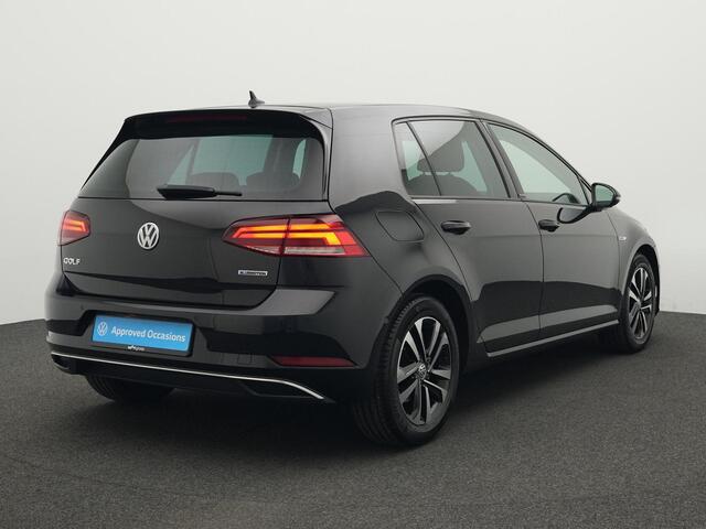 Volkswagen GOLF 1.5 TSI 130 pk DSG Highline | Stoelverwarming | Parkeersensoren voor/achter | Adaptive Cruise | CarPlay | DAB | 16 inch