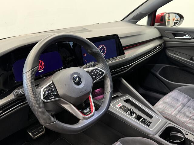 Volkswagen GOLF 2.0 TSI GTI Parkeerassistent Keyless Go/Start HUD