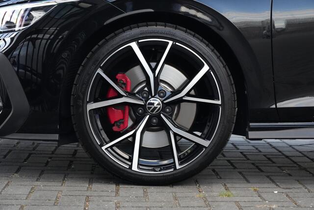 Volkswagen GOLF 2.0 TSI GTI 265pk Panoramadak/HarmanKardon/Camera