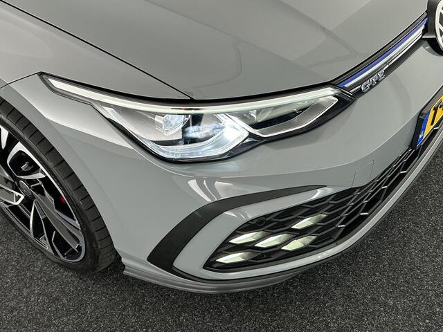 Volkswagen GOLF 1.4 245pk eHybrid GTE Head-Up Mistlampen Camera Virtual Cockpit Navigatie