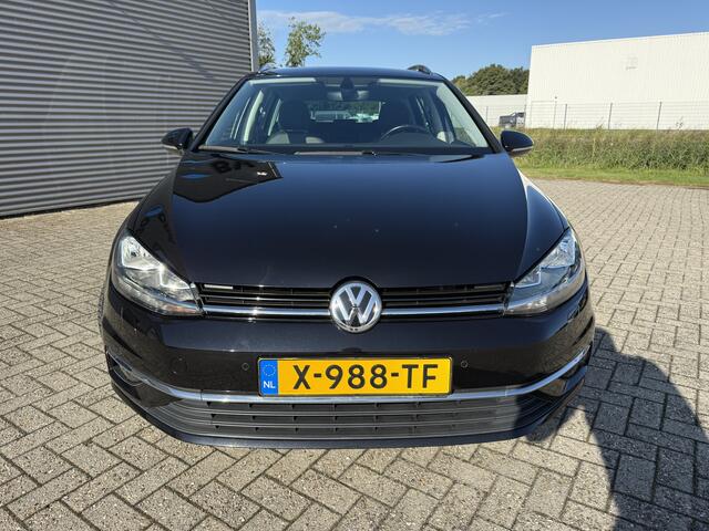 Volkswagen GOLF Variant 1.5 TSI Highline Business Achteruitrijcamera Carplay Stoelverwarming ACC PDC