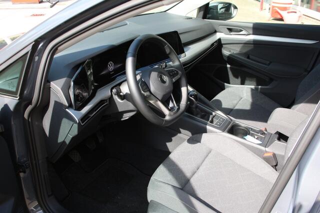 Volkswagen GOLF 1.5 TSI Life Business, Adp cruise, Lichtm, DAB, Stoel en stuur verwarming