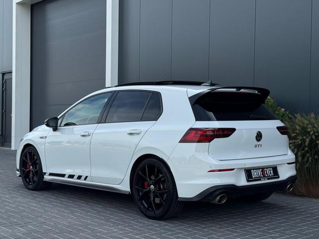 Volkswagen GOLF 2.0 TSI GTI CLUBSPORT Pano Navi Climate Sfeer Camera Sportvelgen