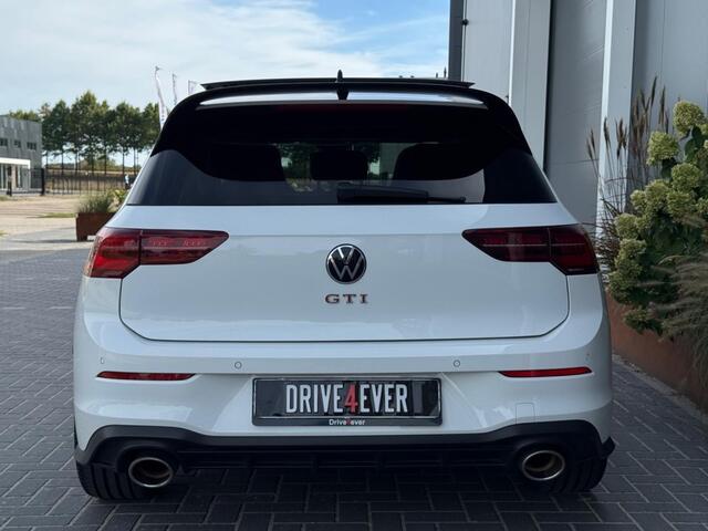 Volkswagen GOLF 2.0 TSI GTI CLUBSPORT Pano Navi Climate Sfeer Camera Sportvelgen