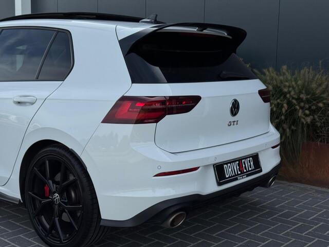 Volkswagen GOLF 2.0 TSI GTI CLUBSPORT Pano Navi Climate Sfeer Camera Sportvelgen