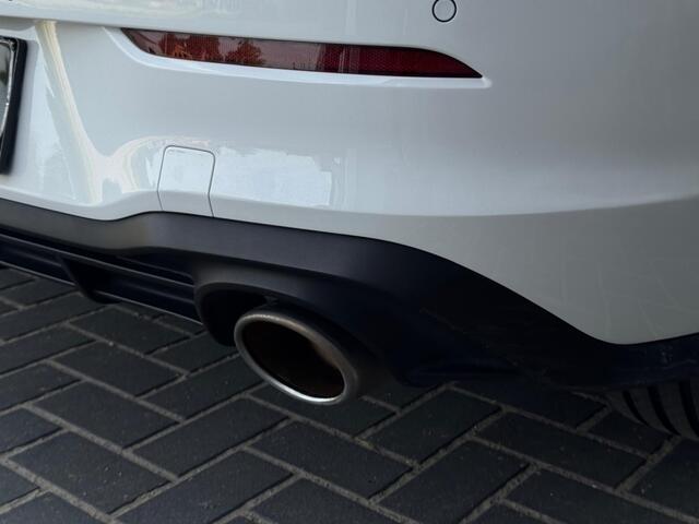 Volkswagen GOLF 2.0 TSI GTI CLUBSPORT Pano Navi Climate Sfeer Camera Sportvelgen