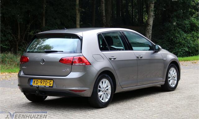 Volkswagen GOLF 1.0 TSI Edition | 2016 | Cruise | Navi |