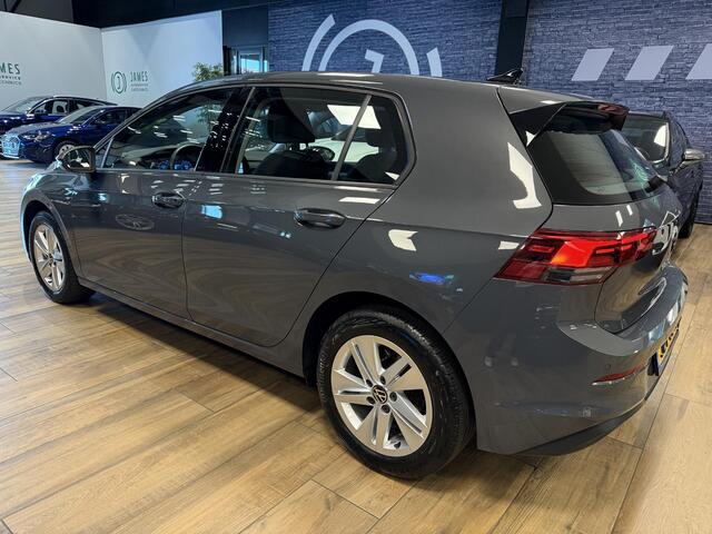 Volkswagen GOLF 1.0 eTSI Life Business |CarPlay|Navigatie|Clima|Achteruitrijcamera|DSG|